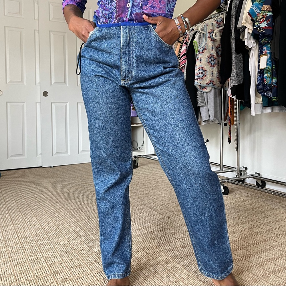 Vintage Lee jeans no size but fits like a 6 no flaws - Picture 4 of 5